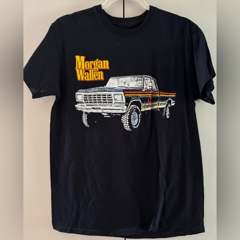NWOT Morgan Wallen Black Graphic T-Shirt